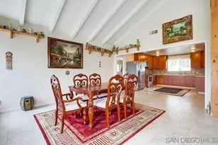 732 Hamilton Ln, Fallbrook, CA 92028 - Photo 17