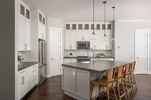 6411 Dowling Dr, La Jolla, CA 92037 - Photo 11