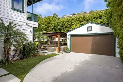  6411 Dowling Dr, La Jolla, CA 92037 - Photo 15