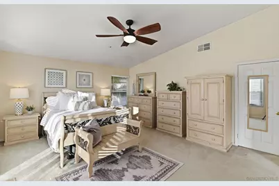  10836 Stoney Creek Ct, Santee, CA 92071 - Photo 13