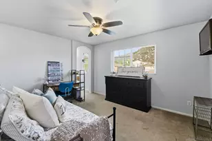 10836 Stoney Creek Ct, Santee, CA 92071 - Photo 17