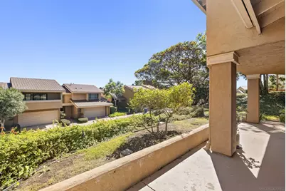  6489 Caminito Catalan, La Jolla, CA 92037 - Photo 37