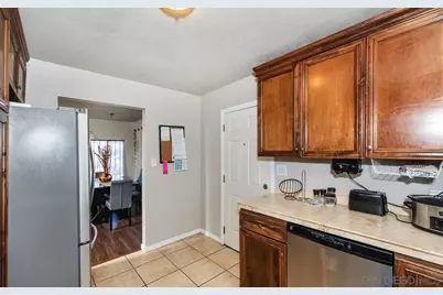  5234 Roswell, San Diego, CA 92114 - Photo 11