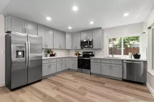 8468 Calle Morelos, San Diego, CA 92126 - Photo 15