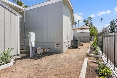  13594 Highway 8 Business #48, Lakeside, CA 92040 - Photo 33