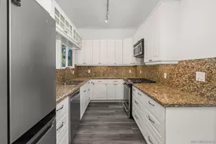 1422 6th St, Coronado, CA 92118 - Photo 9