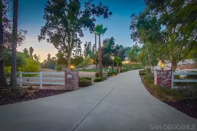  2543 Daisy Ln, Fallbrook, CA 92028 - Photo 1