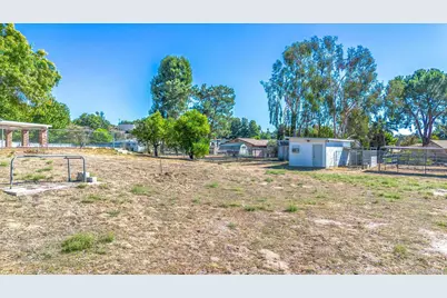  33155 Avenue D, Yucaipa, CA 92399 - Photo 43