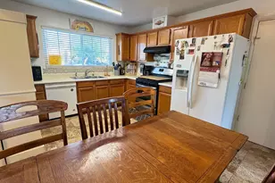 1117 Kings Rd, Escondido, CA 92027 - Photo 11