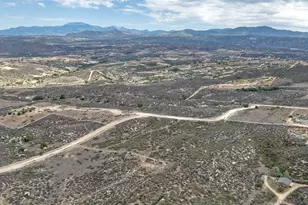 39470 Calle Rio Grande Trail, Temecula, CA 92592 - Photo 13