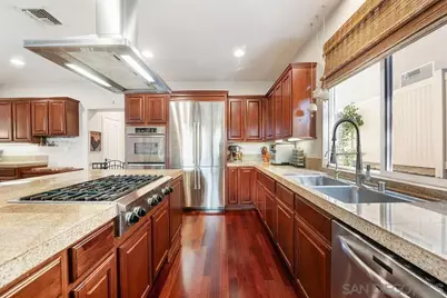  13732 Rosecroft Way, San Diego, CA 92130 - Photo 9