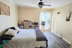 2566 White Oak Pl, Escondido, CA 92027 - Photo 9