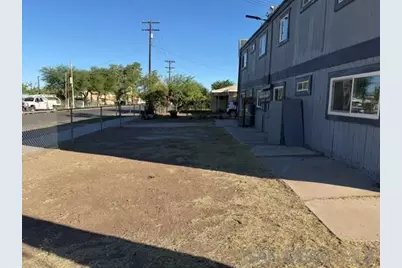  700 Blair, Calexico, CA 92231 - Photo 11
