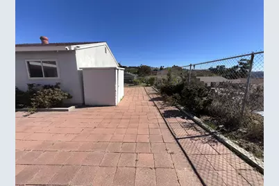  7521 Gateshead St, San Diego, CA 92111 - Photo 13