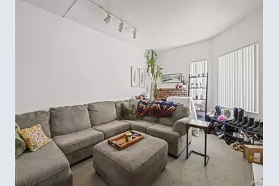  974 Sapphire Street, San Diego, CA 92109 - Photo 13