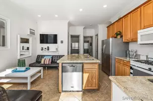 714-16 York Ct, San Diego, CA 92109 - Photo 9