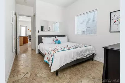  714-16 York Ct, San Diego, CA 92109 - Photo 11