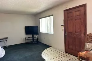 904 Salvador Guilin St, Calexico, CA 92231 - Photo 3