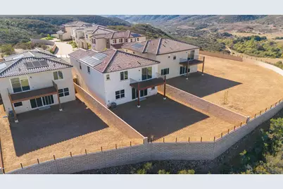  11319 Caminito Rodar, San Diego, CA 92126 - Photo 5