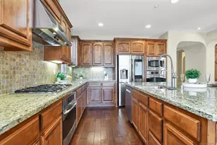 297 Drummond Dr, Hayward, CA 94542 - Photo 17