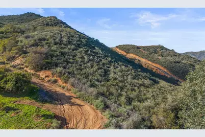  555 Calle Jardin #1, Temecula, CA 92590 - Photo 15