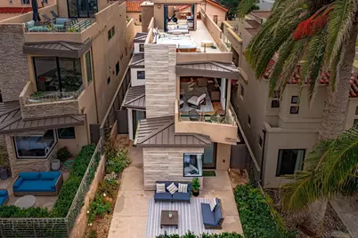 253 Kolmar St, La Jolla, CA 92037 - Photo 3