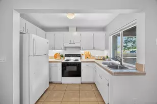 3290 Ashford St, San Diego, CA 92111 - Photo 5