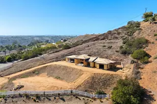 3916 Citrus Dr, Fallbrook, CA 92028 - Photo 7