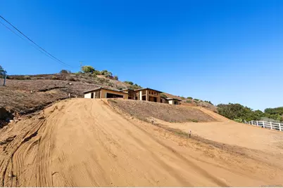  3916 Citrus Dr, Fallbrook, CA 92028 - Photo 33