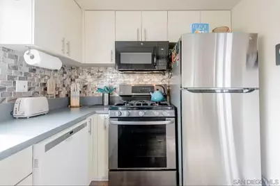  841 Pismo Ct, San Diego, CA 92109 - Photo 9