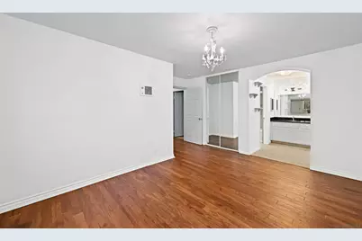  9939 Erma Rd #101, San Diego, CA 92131 - Photo 11