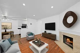 9939 Erma Rd, San Diego, CA 92131 - Photo 5