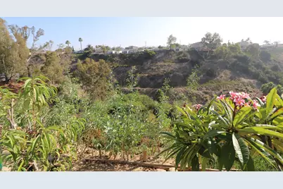  2321 Cardinal Dr, San Diego, CA 92123 - Photo 39