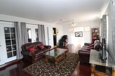  2321 Cardinal Dr, San Diego, CA 92123 - Photo 3