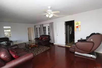  2321 Cardinal Dr, San Diego, CA 92123 - Photo 5