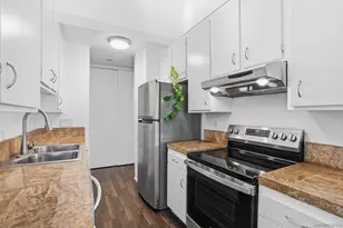 1885 Diamond St, San Diego, CA 92109 - Photo 17