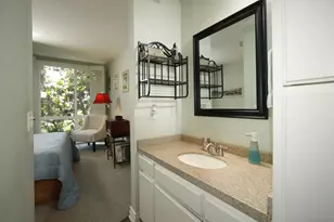 5003 Westpark Dr, North Hollywood, CA 91601 - Photo 13