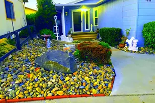 629 Via Santiago, Vista, CA 92081 - Photo 3