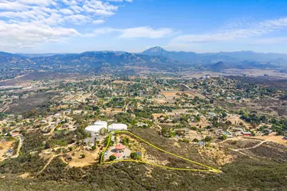  13605 Bear Mountain Way, Jamul, CA 91935 - Photo 9