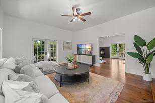 3412 Buena Creek Rd, Vista, CA 92084 - Photo 11