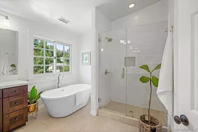  3412 Buena Creek Rd, Vista, CA 92084 - Photo 31