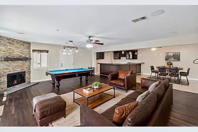  401 S Vine St, Escondido, CA 92025 - Photo 29