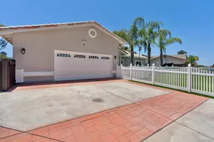 401 S Vine St, Escondido, CA 92025 - Photo 5