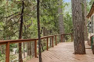 27961 Rainbow Dr, Lake Arrowhead, CA 92352 - Photo 39