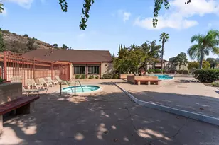 5483 Adobe Falls Rd, San Diego, CA 92120 - Photo 31