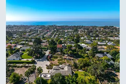  372 Hillcrest Scenic Ln, Encinitas, CA 92024 - Photo 17