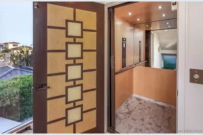  187 Cherry Ave, Carlsbad, CA 92008 - Photo 11