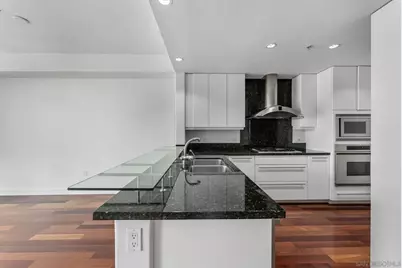  1199 Pacific Hwy #704, San Diego, CA 92101 - Photo 11