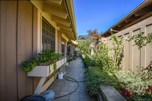 8541 Circle R Course, Escondido, CA 92026 - Photo 7