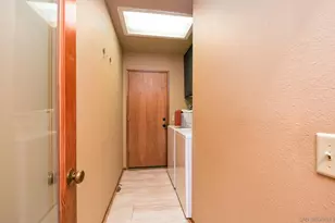 8541 Circle R Course, Escondido, CA 92026 - Photo 35